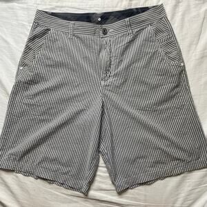 Lululemon Kahuna Gray Striped Shorts Size 36 Men's Athleisure Golf Outdoors